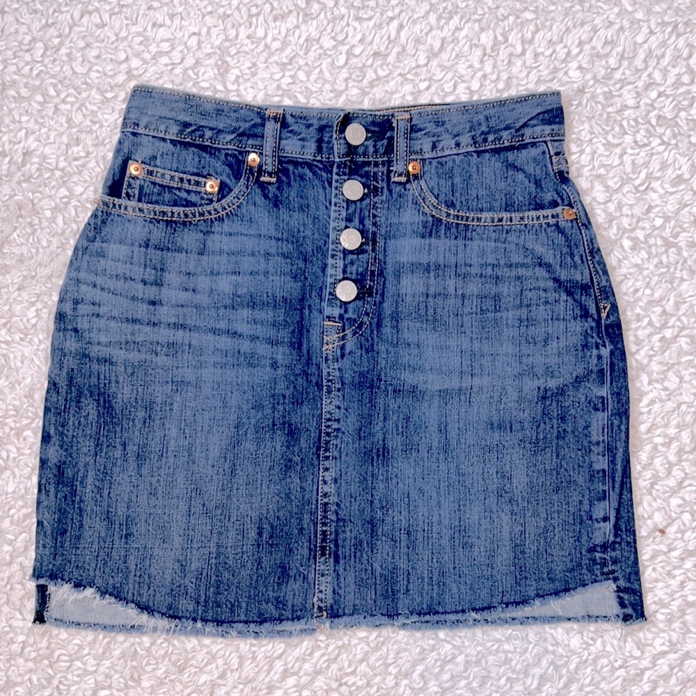 Gap Denim mini skirt 26